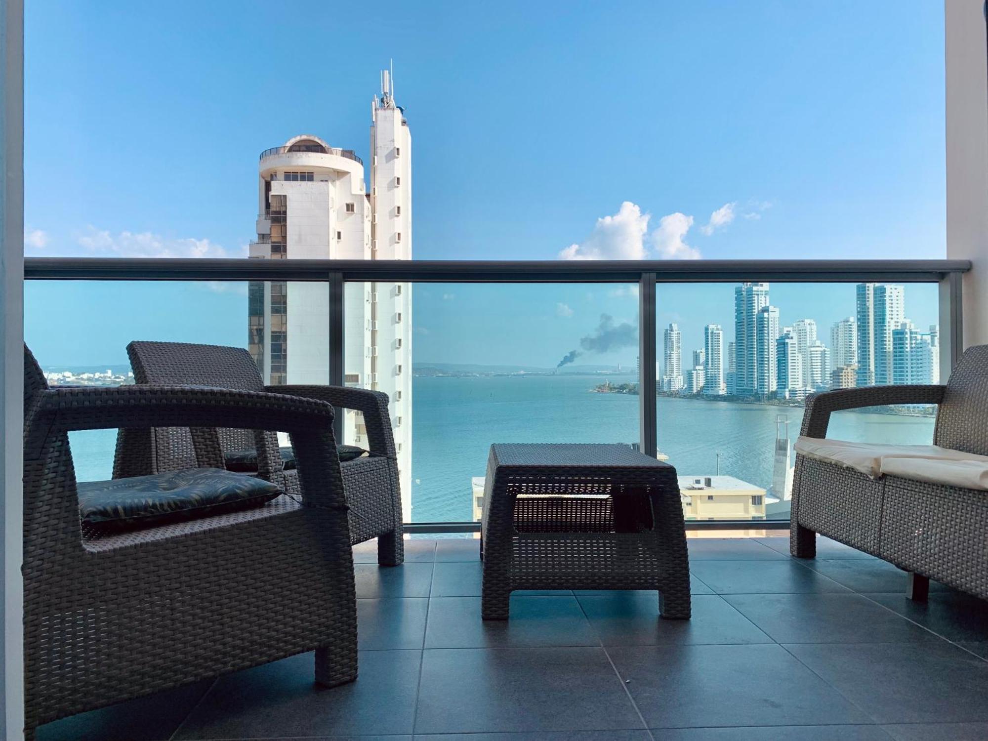 Апартаменты Oceanview Escape Pool, Jacuzzi & Gym In Bocagrande Картахена Экстерьер фото